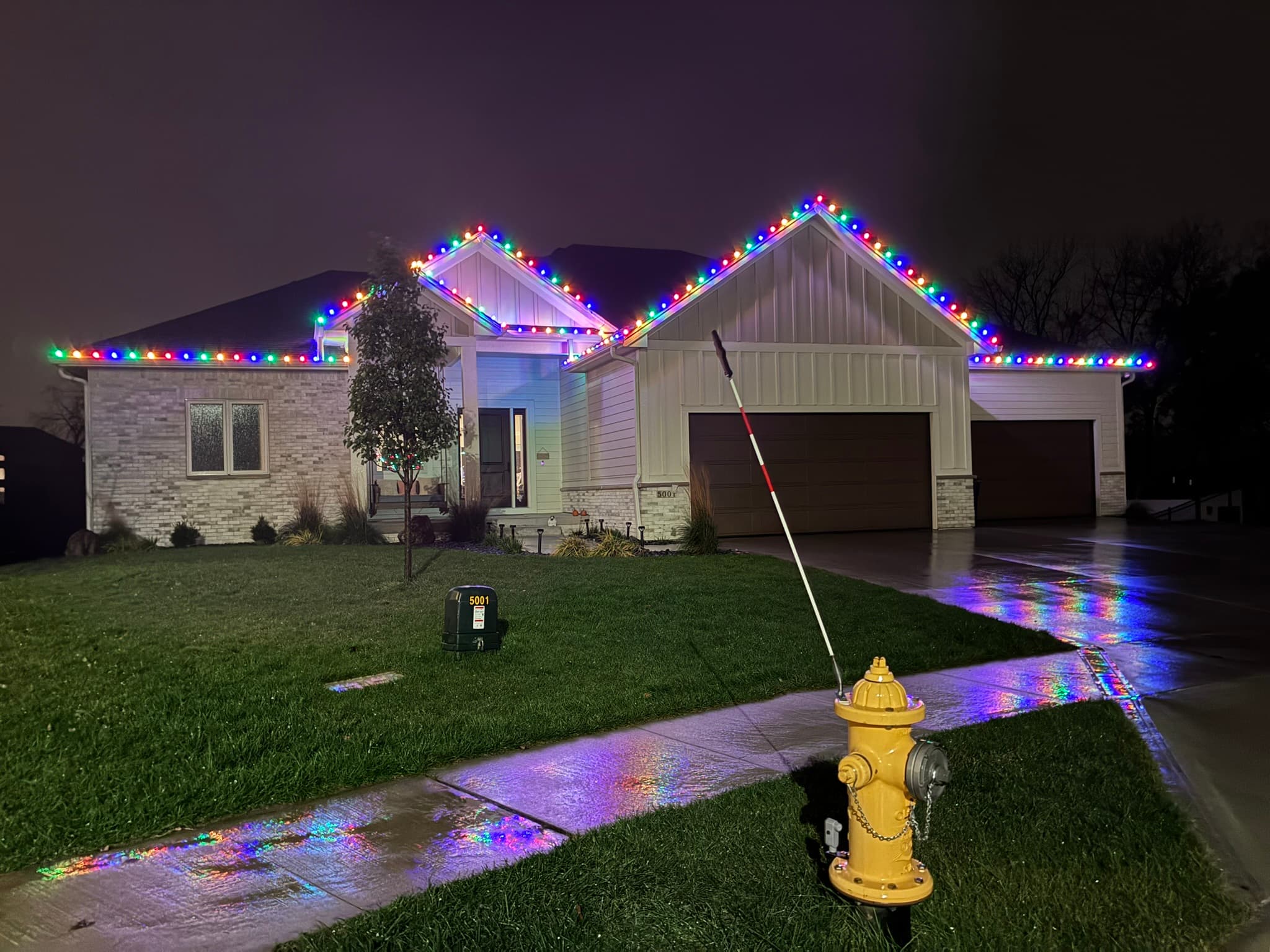 Multi-color C9 LED holiday lights West Des Moines